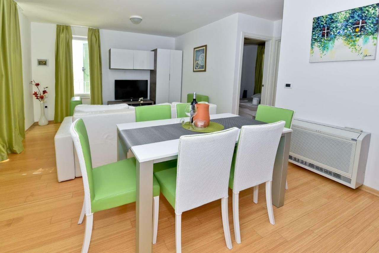 Apartmani Astrado Petrčane Zewnętrze zdjęcie