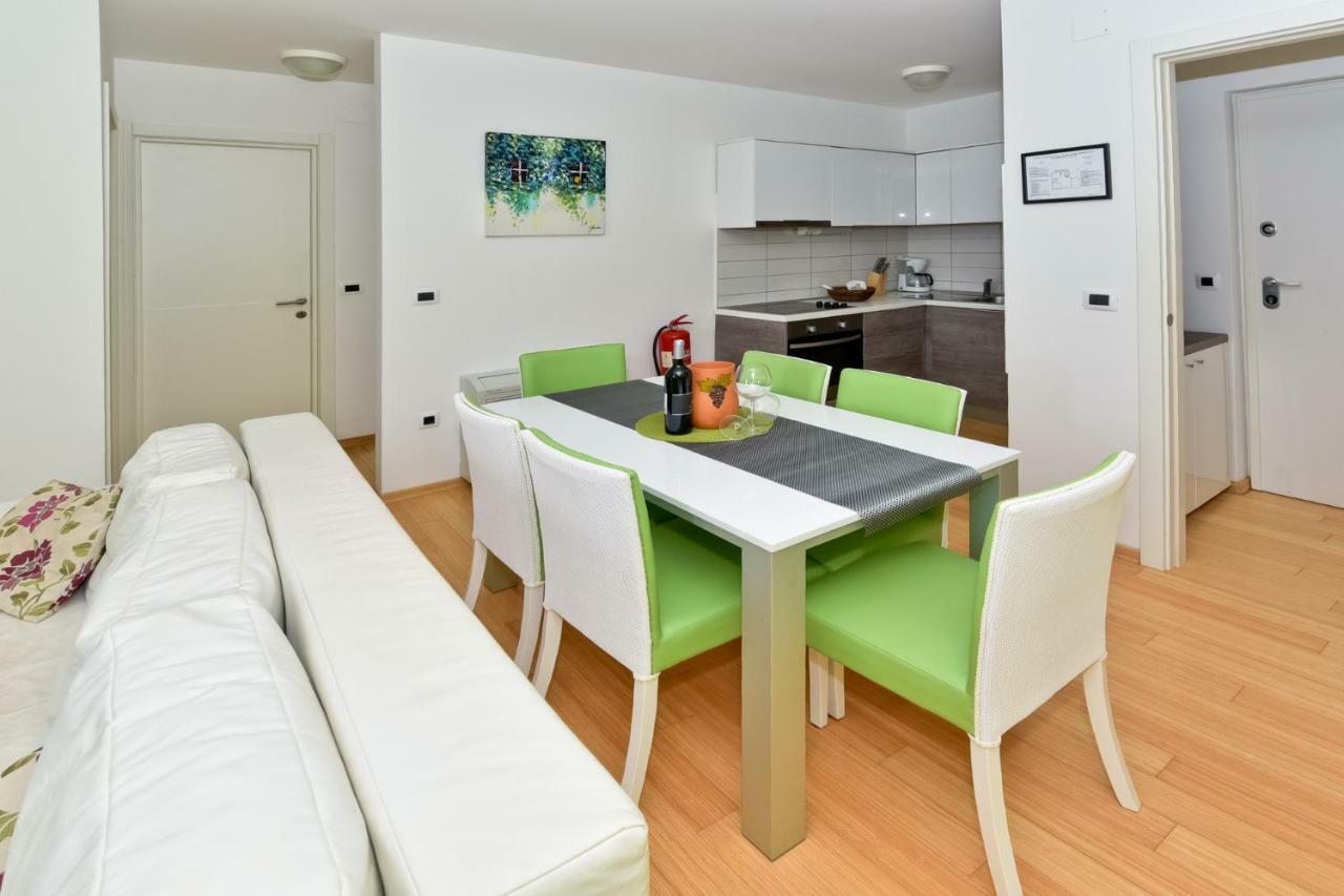 Apartmani Astrado Petrčane Zewnętrze zdjęcie