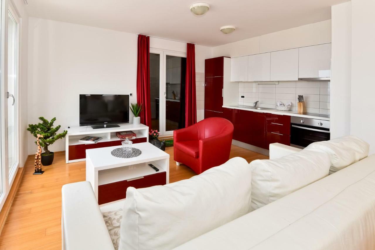 Apartmani Astrado Petrčane Zewnętrze zdjęcie